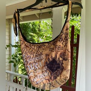 Harry Potter Marauders map hobo bag with Harry Potter houses & Blue skull scarfs
